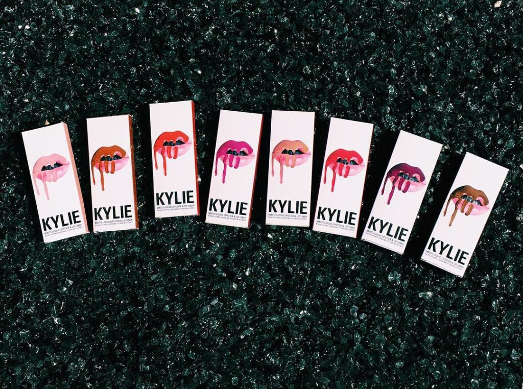 now we have 8  @kyliecosmetics...
