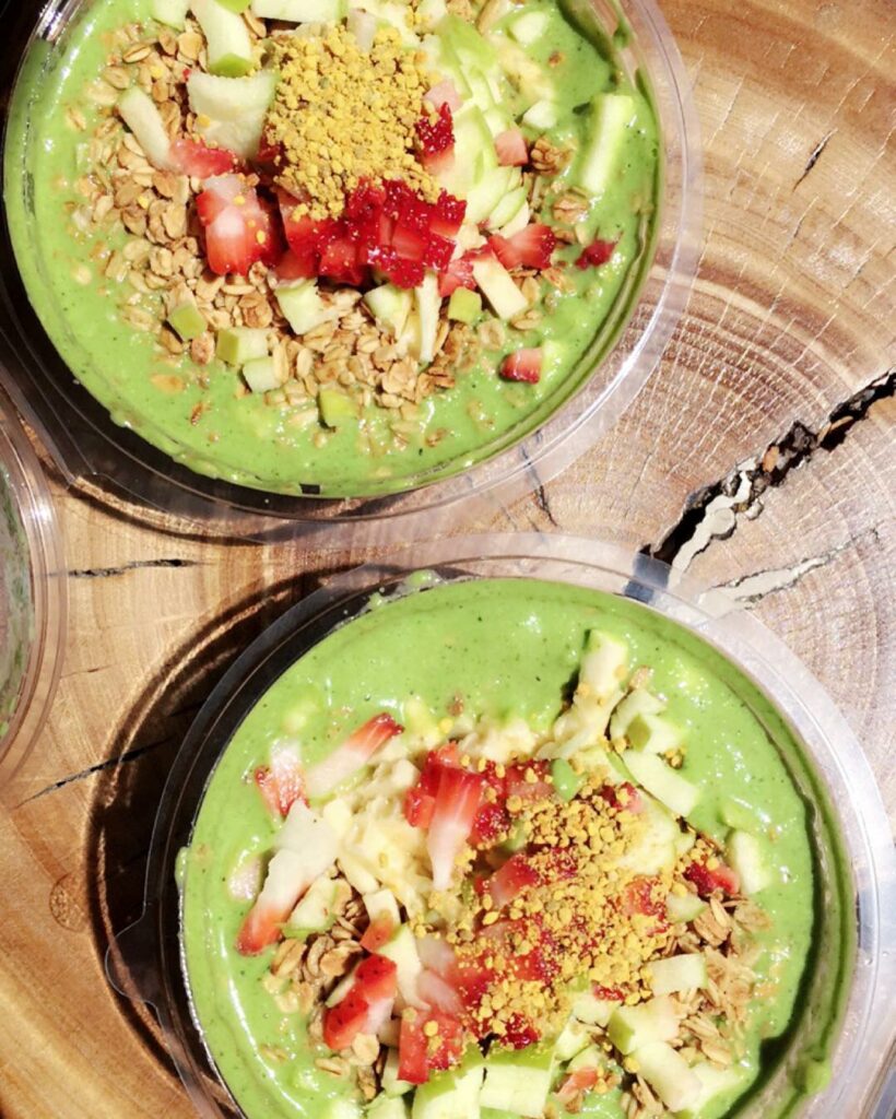 pilates, raw fruit/veggie bowls, and new sunshine. #mondays #grace #dopewomen201...
