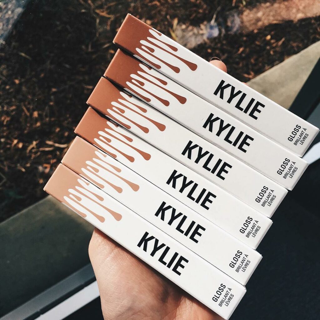 GLOSS #Like #Literally #SoCute @kyliecosmetics...