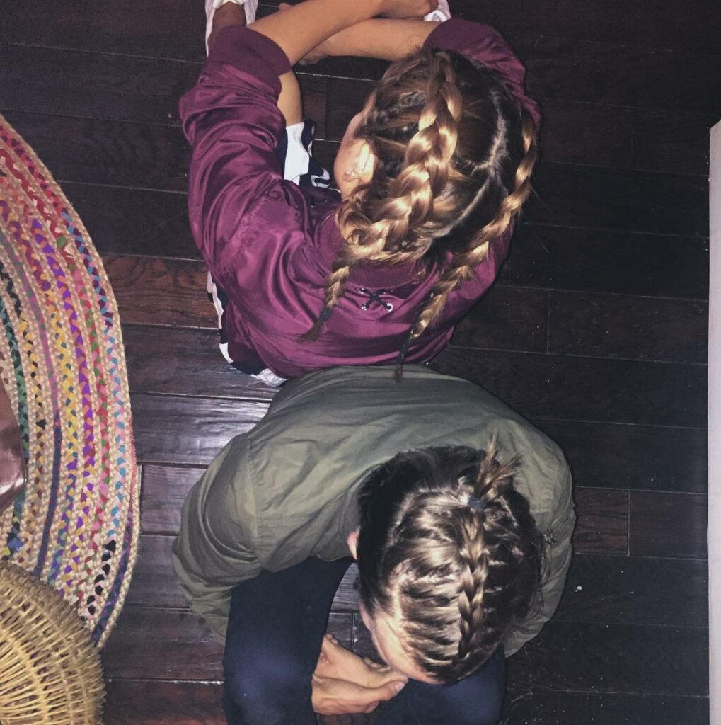 friendship bombers, friendship braids...