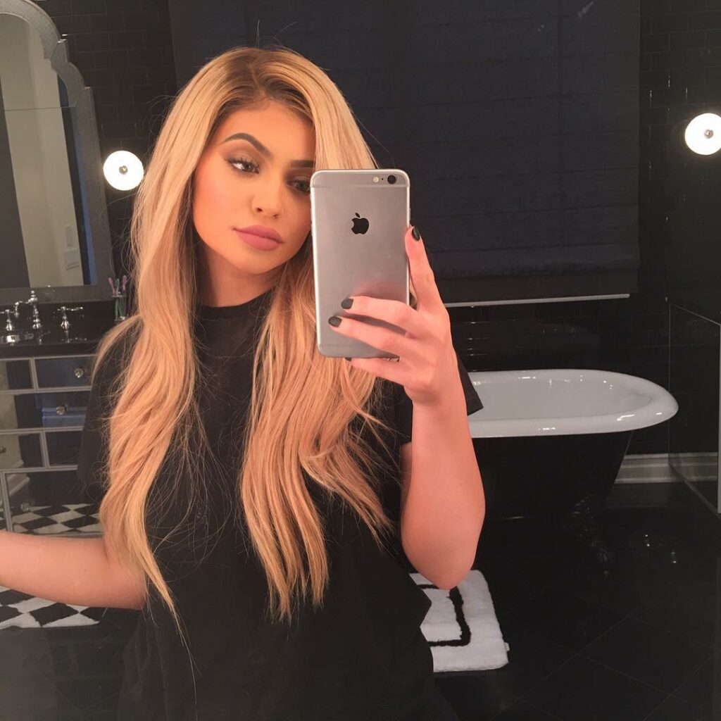 gotta bring the blonde back ...