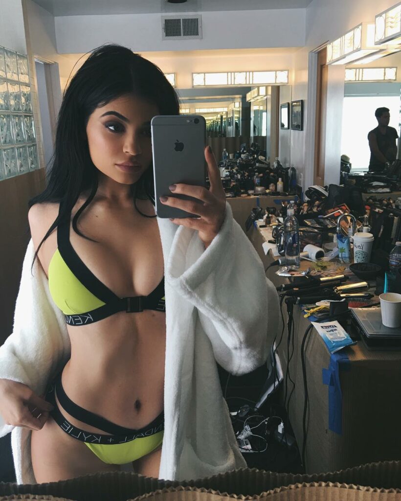 Shooting Kendall&Kylie swim for TopShop. Coming soooon ...