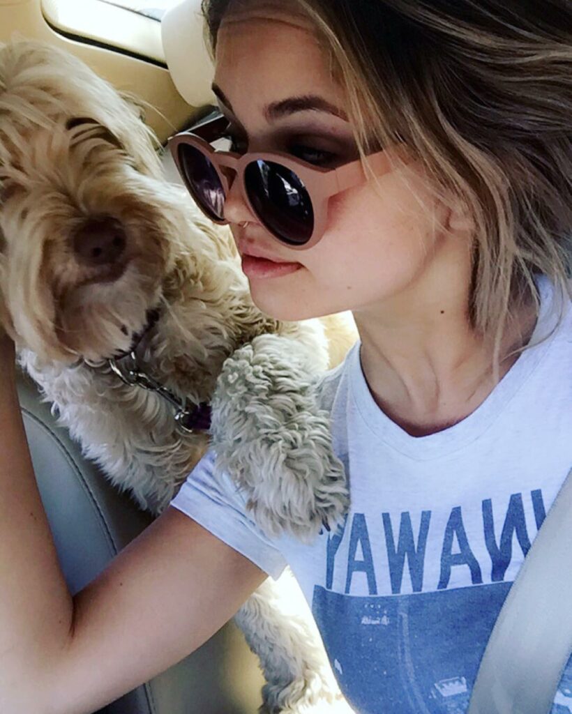 when you're a good girl #hildyadventures...