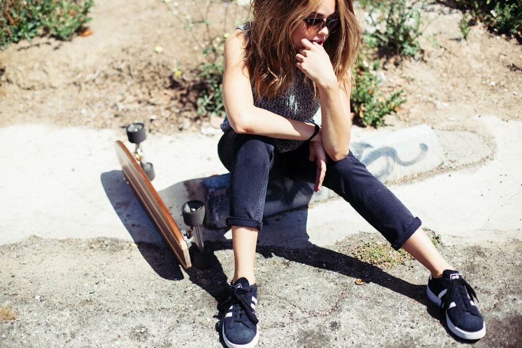 I'd wander the earth with @josie_elle, or at least to the east side. #dopewomen2...