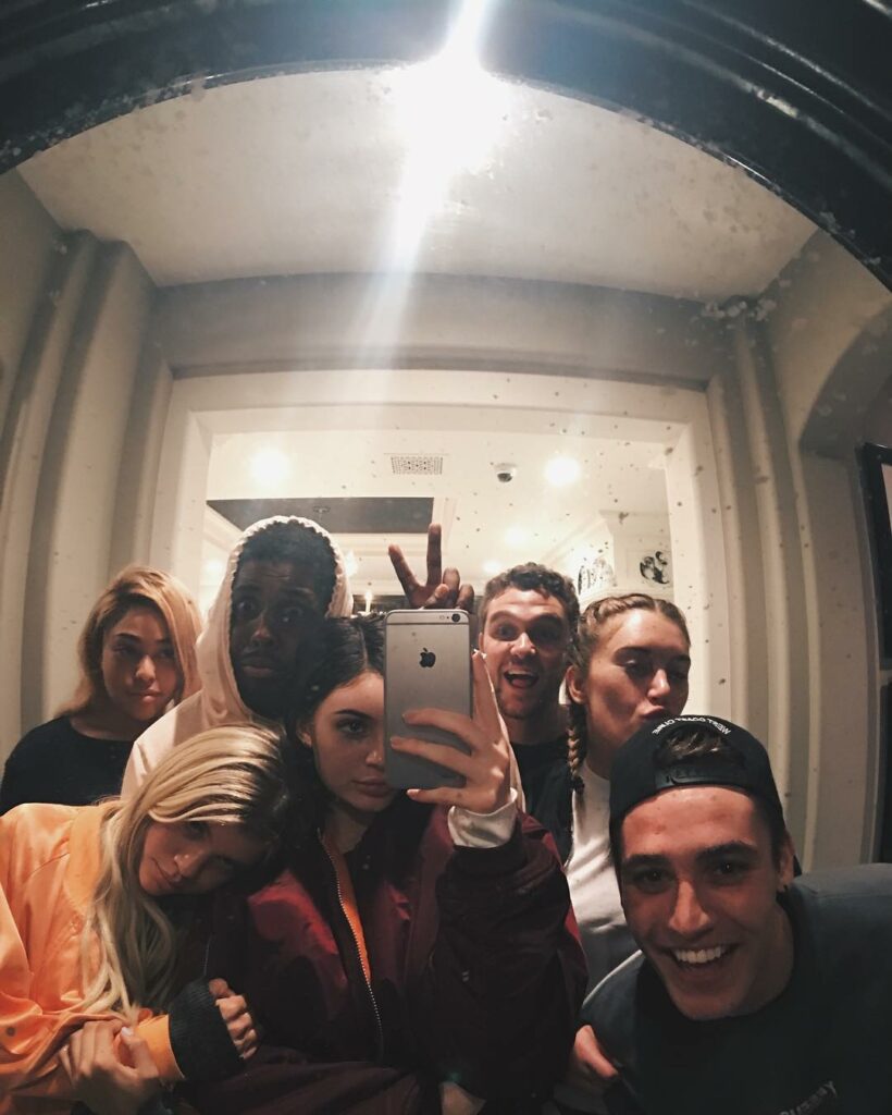 us showing up at your house tryna purge...