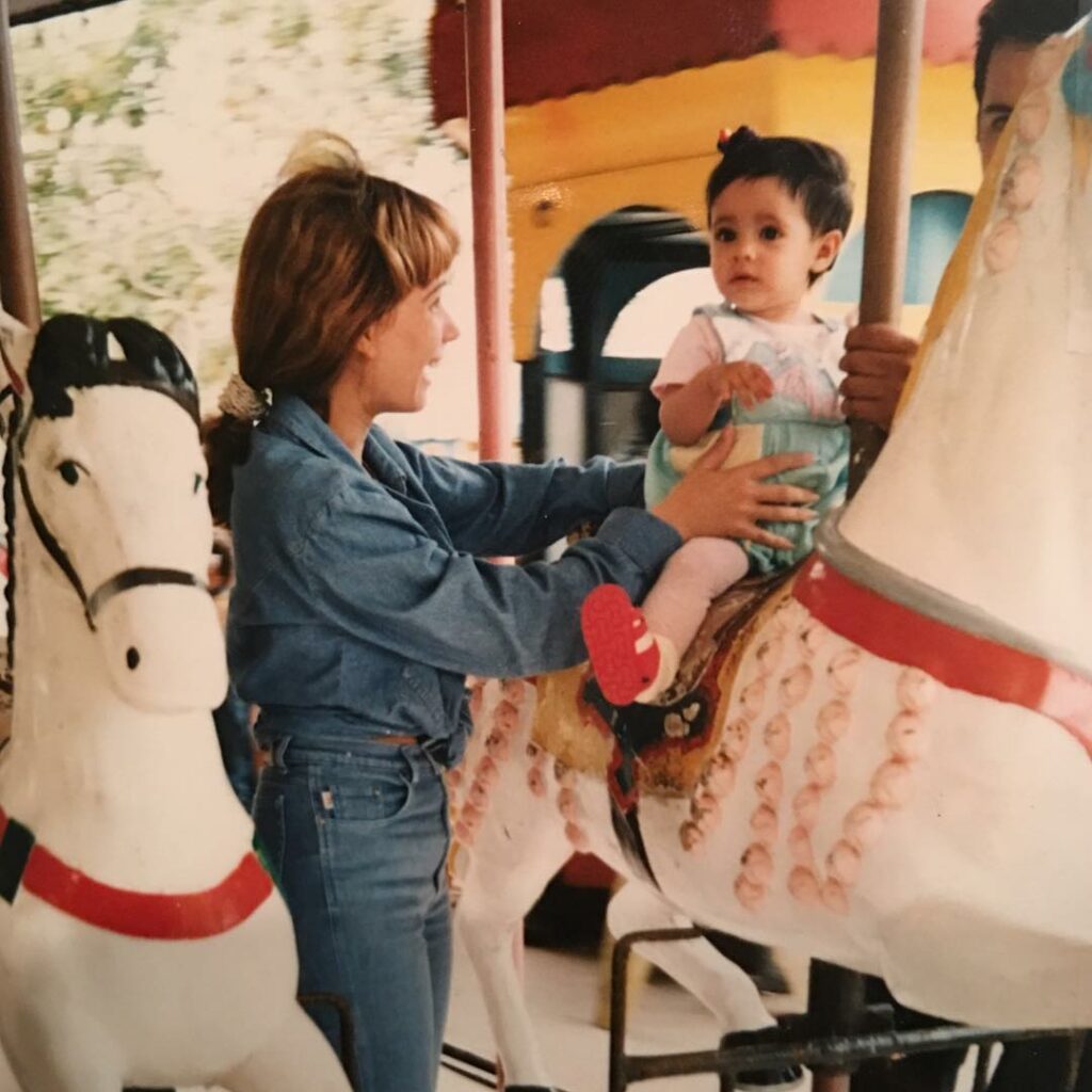 MAMA!!!!! you are my best friend and I could talk to you and learn from you and ...
