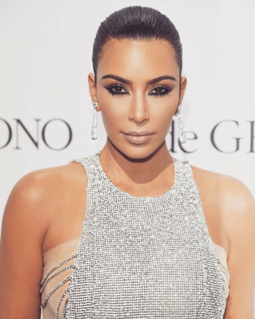 Thank you for the Cannes Glam!  @makeupbymario & @jenatkinhair #Snatched...