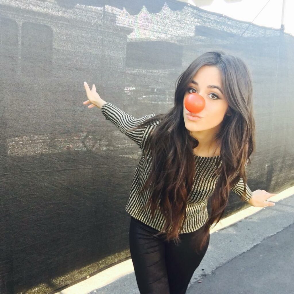 support @SavetheChildren and watch #RedNoseDay on @NBC this May 26! #RedNose4Kid...