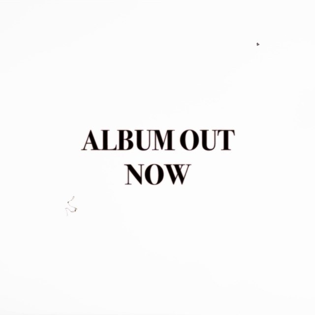 #DangerousWomanOutNow ♡ ♡ ♡ link in bio #sidetoside @nickiminaj...