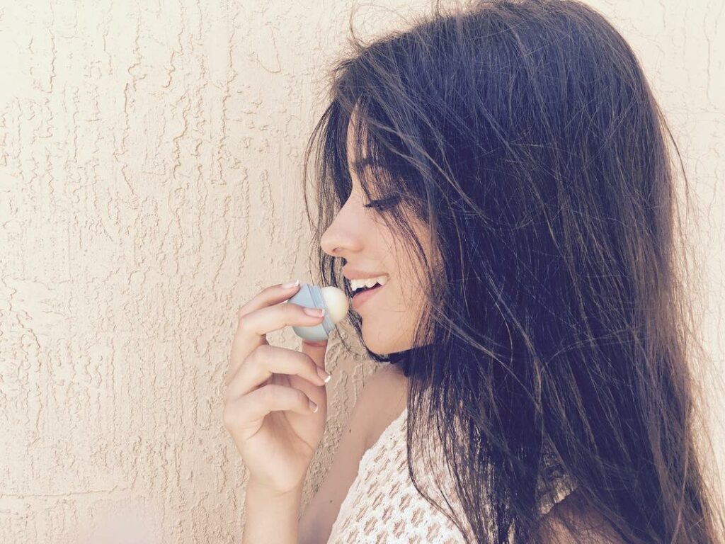 luv me some @eosproducts #camilaXeos...
