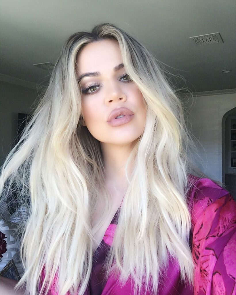 I love glam sessions with my girls @justinemarjan @1maryphillips  shout out to @...