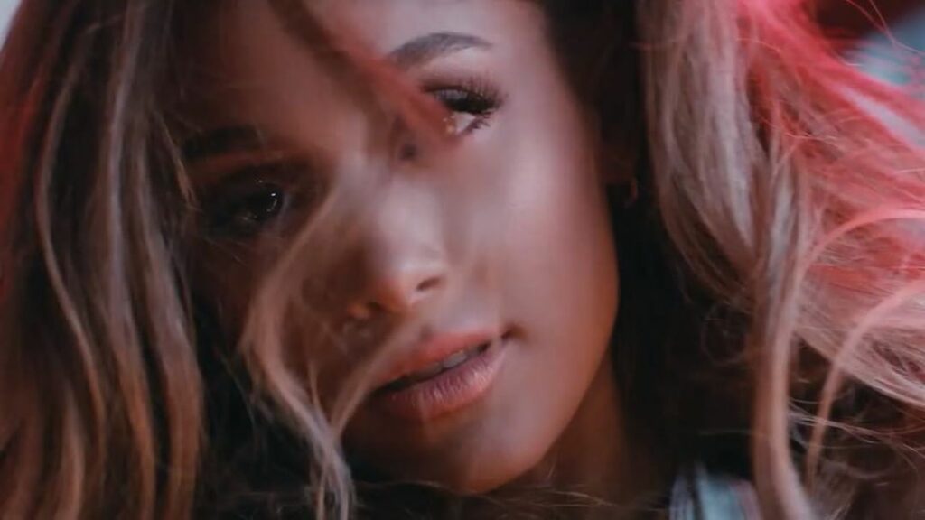 #SideToSide video ft. @nickiminaj will premier this Sunday night on shop.guess.c...