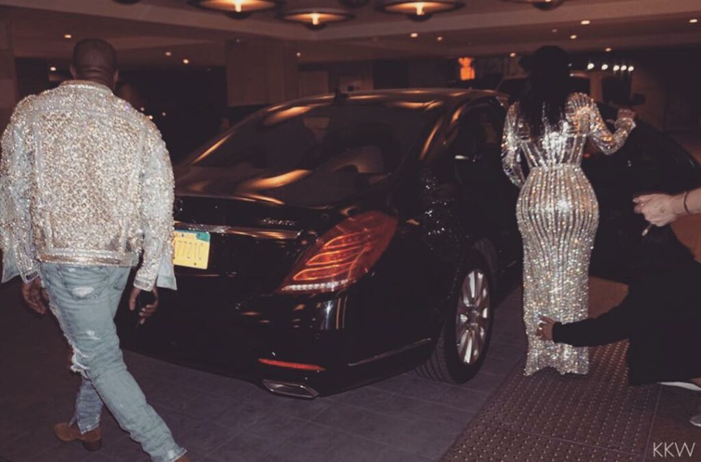 MET night vibes all on my app! Exclusive pics while getting ready!  link in my b...