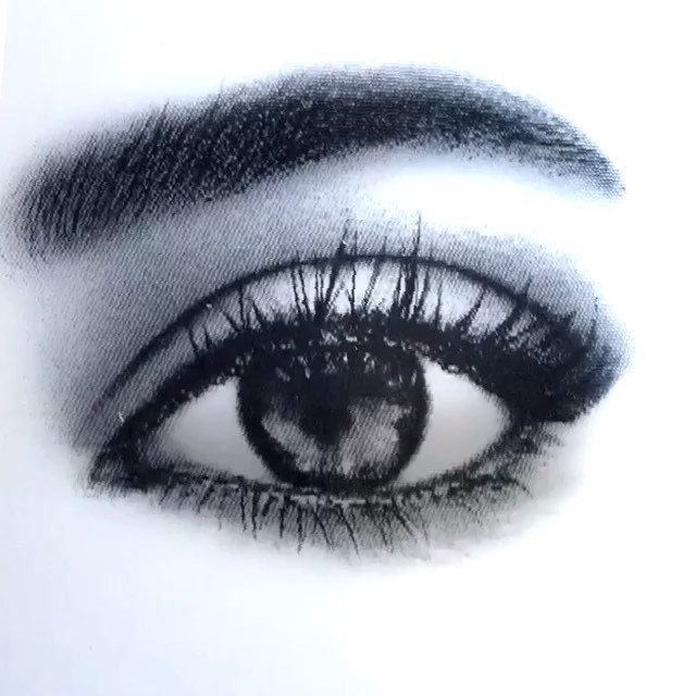 Tomorrow @ 10am pst the @kyliecosmetics surprise will be revealed on TheKylieJen...