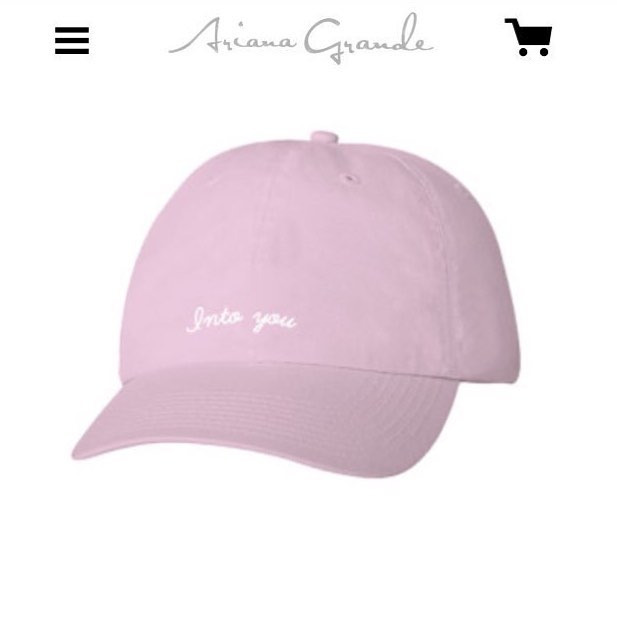 cute. www.dangerouswoman.com #IntoYou...