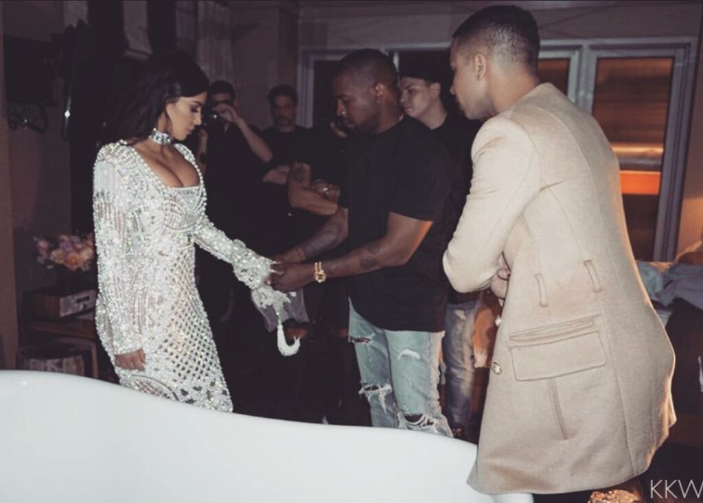 My MET Gala @balmain fitting pics are all on KimKardashianWest.com today! And YE...