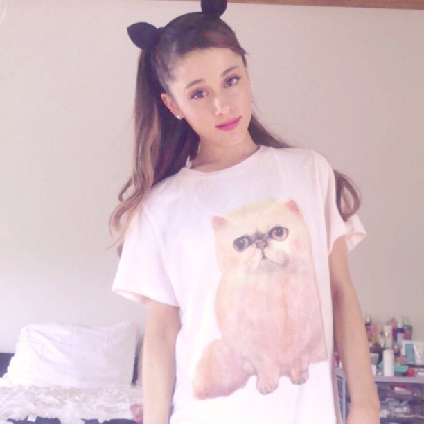 Thank you to my new friend @alliharvard for my Penelope cat shirt. I  it so much...