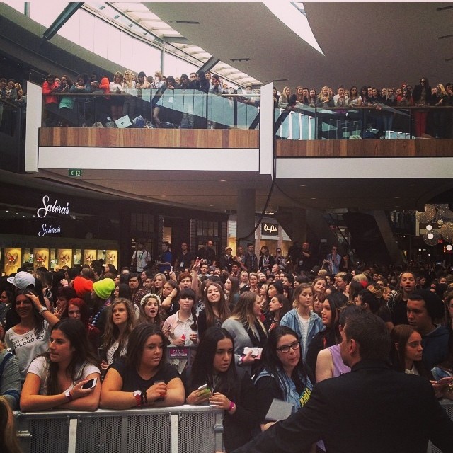 Melbourne you were freaking incredible!!  #kardashiankollection...