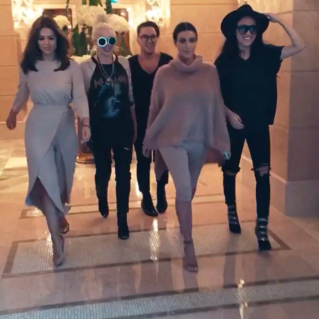 Dubai we're here!!!!...