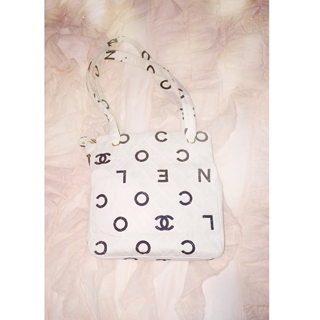 Found this online #earlychristmaspresent #vintage ...