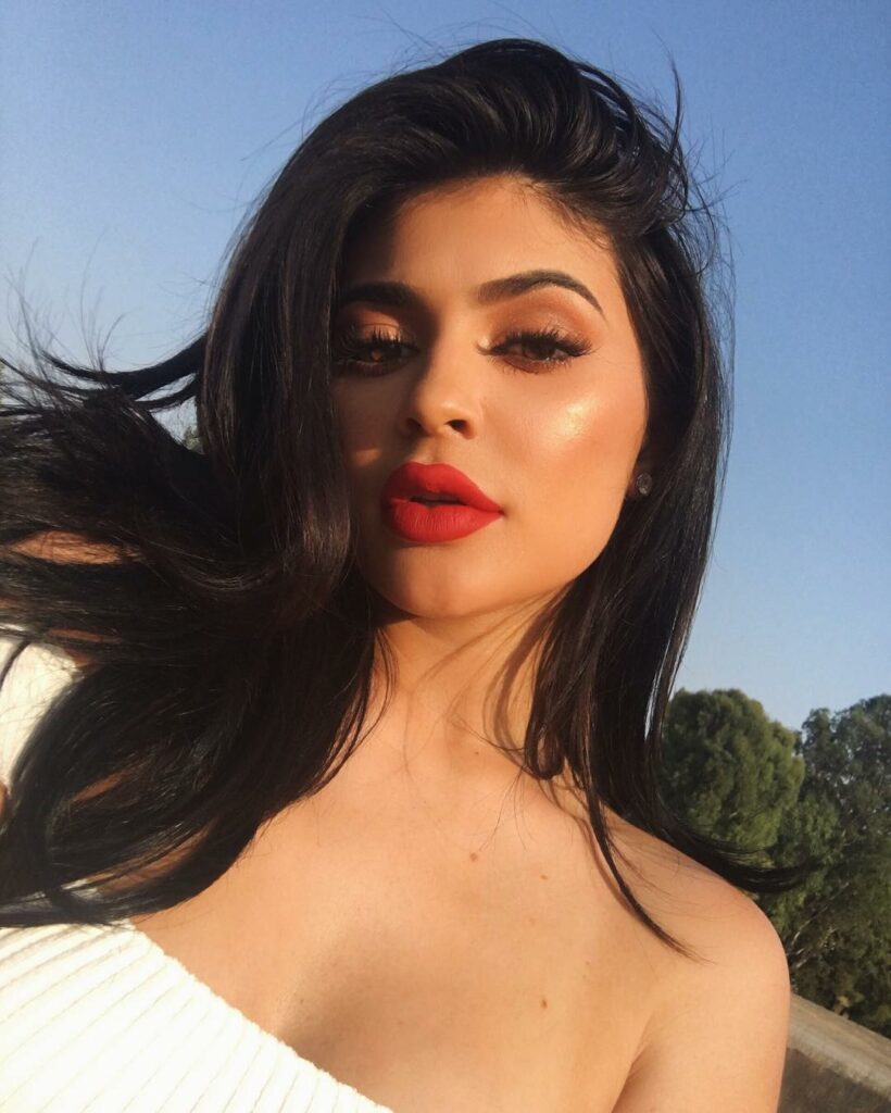 Mary Jo lips. Link in bio ...