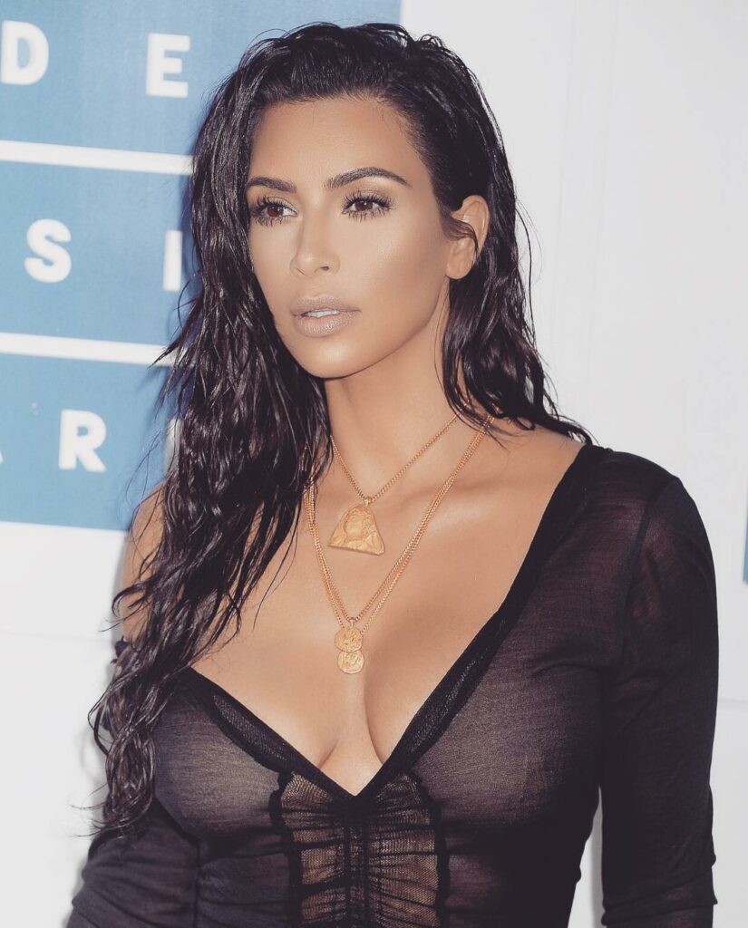 Wet beachy glam last night #vmas...