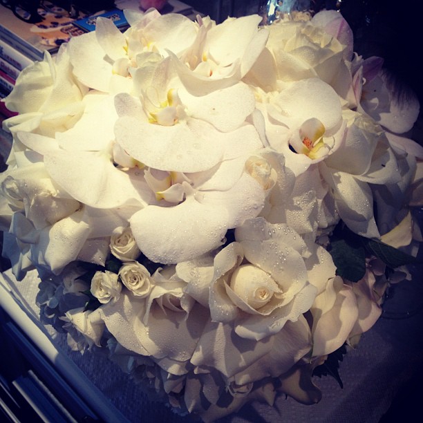 getting sent pretty flowers >...