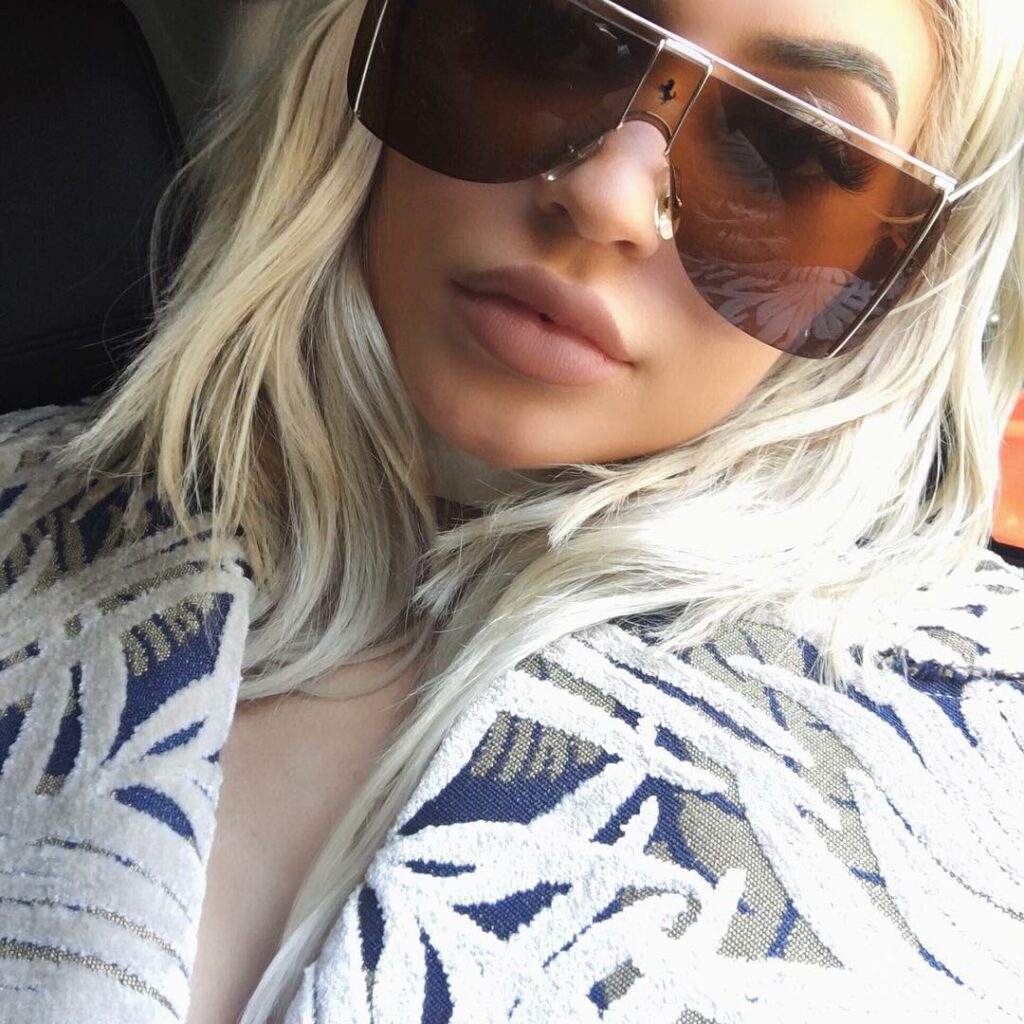 ferrari sunnies...