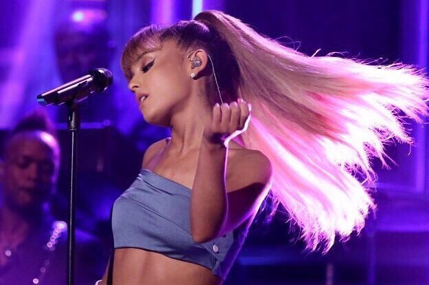 #SideToSide  ♡ ...