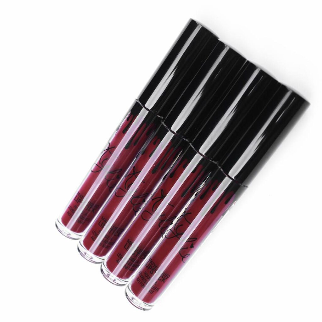 LEO is making a comeback this Thursday at 10am pst #kyliecosmetics #freeshipping...