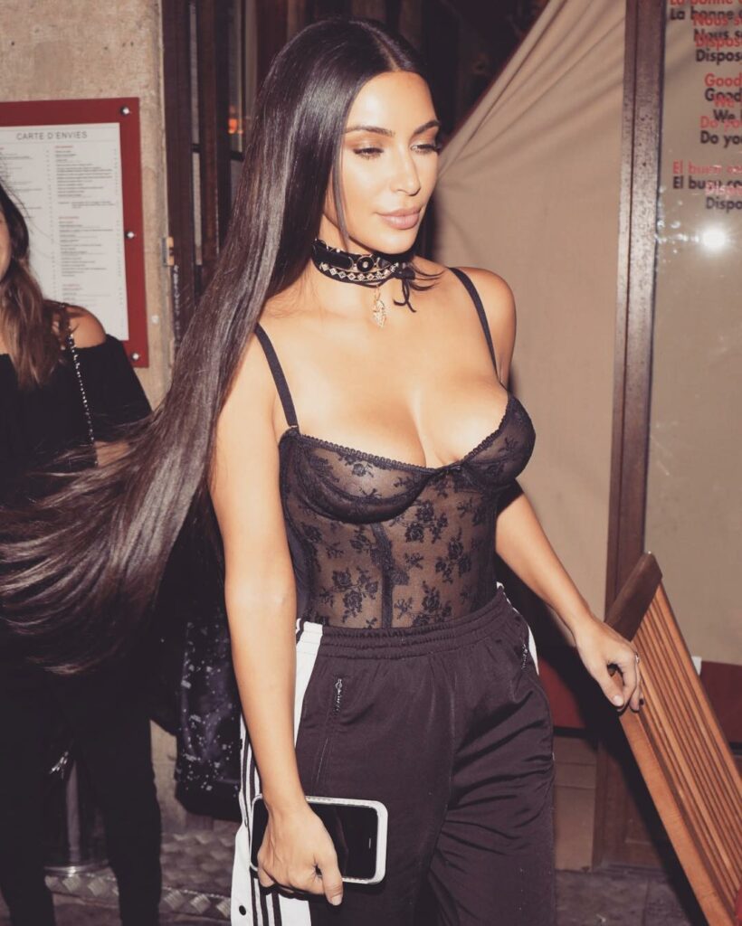 Hair flip & eye roll at the same damn time!...