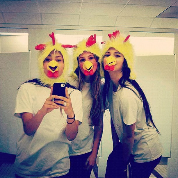 Hot chicks! ...