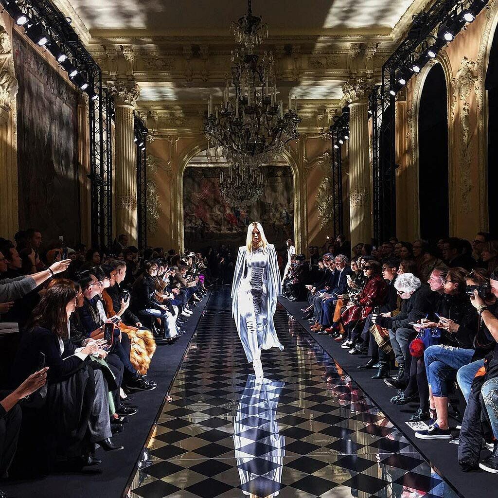 opened and closed @balmain LOVE YOU @olivier_rousteing !!!...