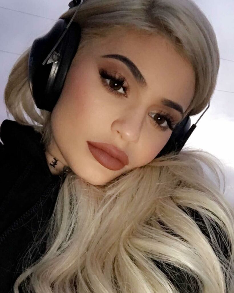 Ginger Lips @kyliecosmetics...