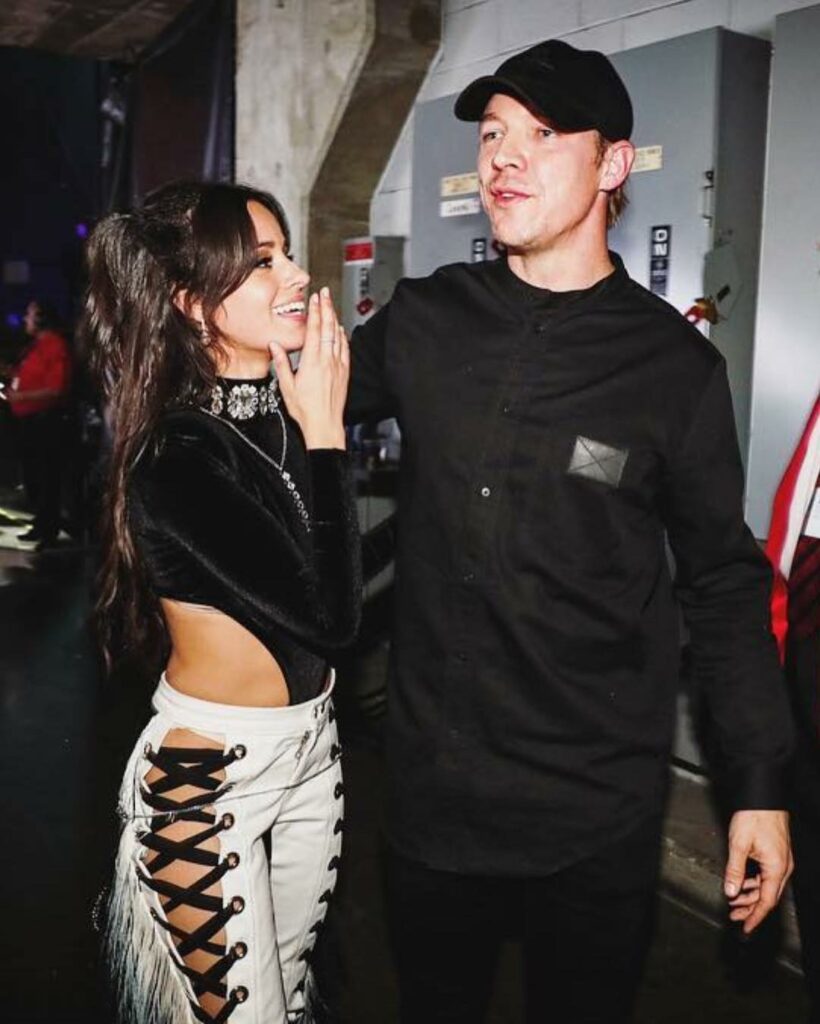 me confessing to @diplo that he made me bald during his set #kissjingleball...