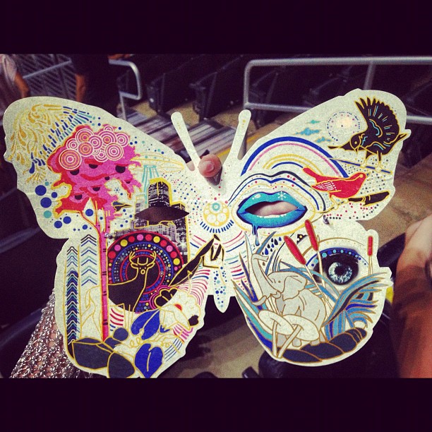 my disguise for the night  #kaskade...