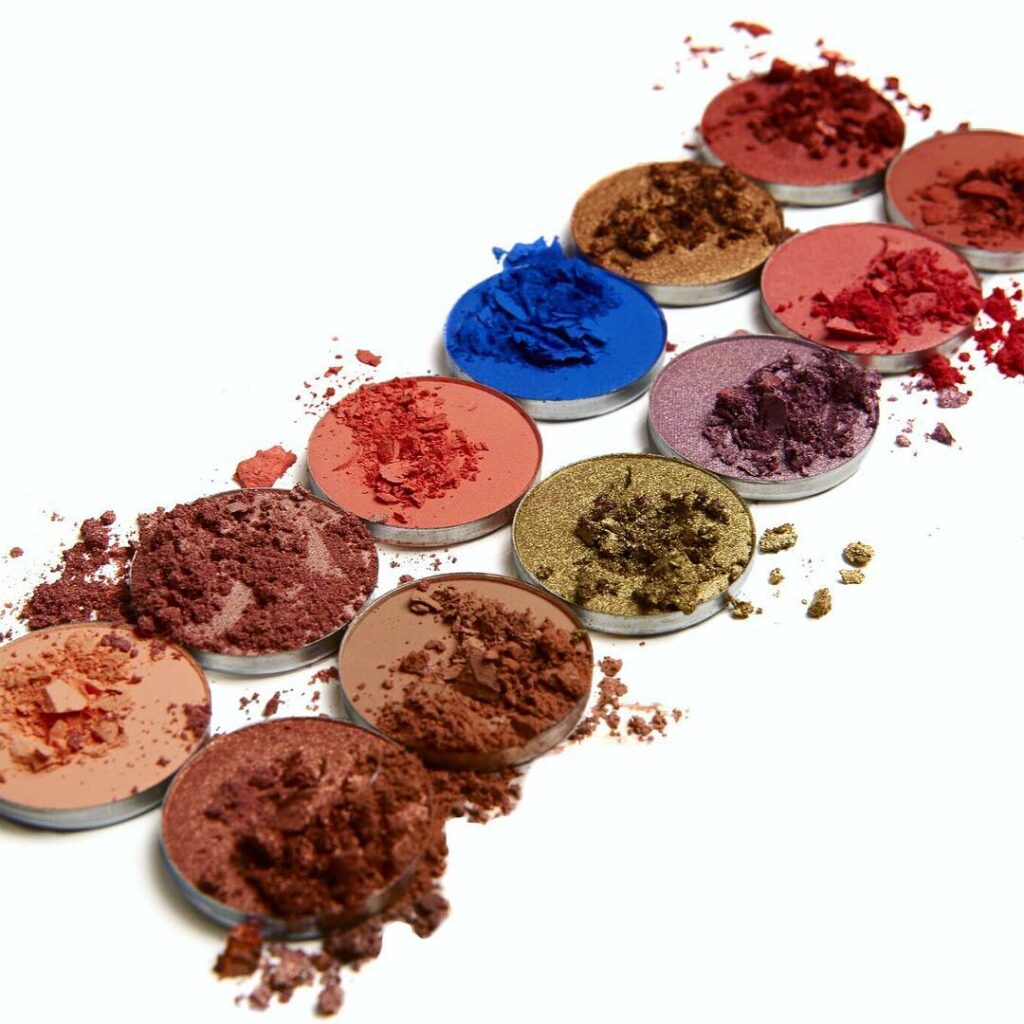 Royal Peach  January 12th 3pm pst ... @kyliecosmetics...