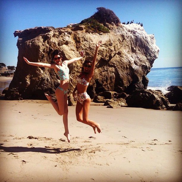 fun in the sun #photoshoot with my tan friend @ashleysky...