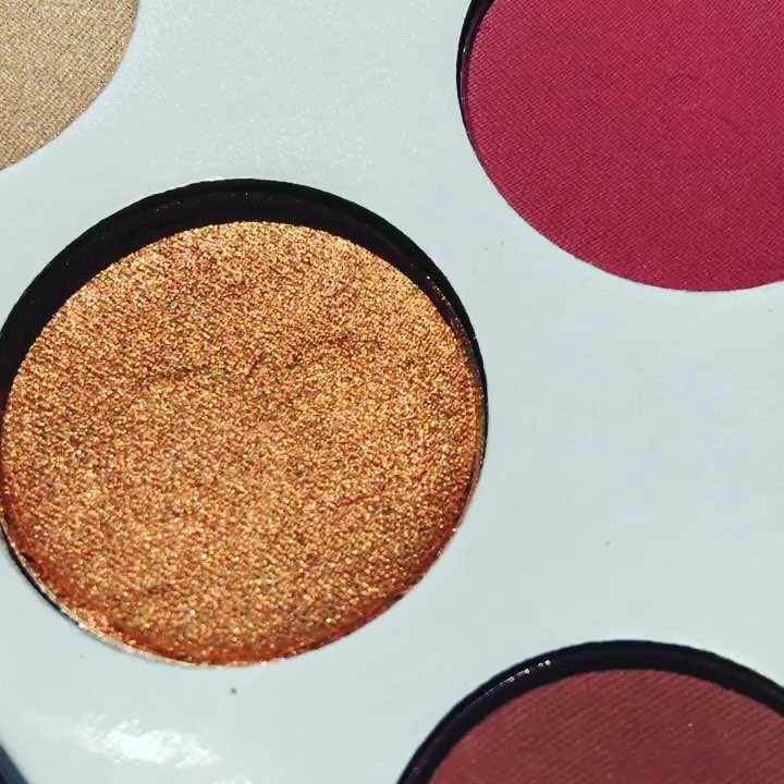 Hey Guys #theburgundypalette restock is TODAY at 3pm pst! #6hours ...