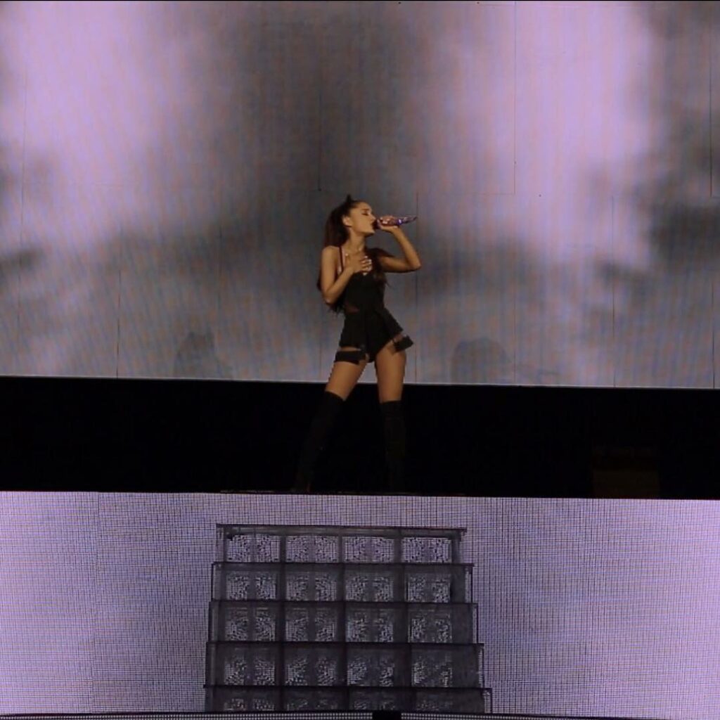 thinking bout @dangerouswomantour ...... i wanna see you ♡...
