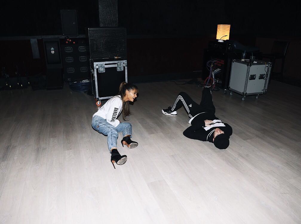 @dangerouswomantour...