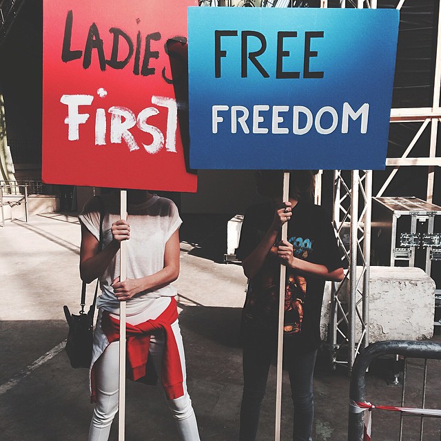 free the nipple #shhh @caradelevingne...
