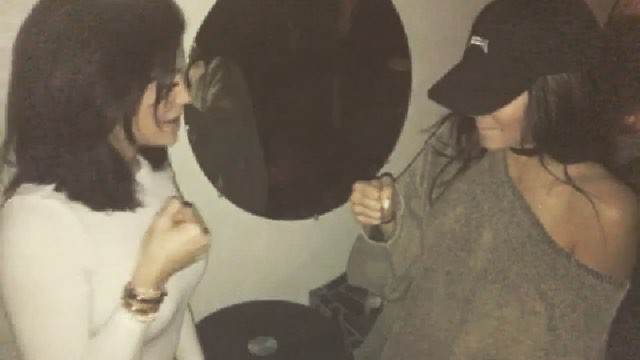 unrehearsed. no no @kyliejenner...