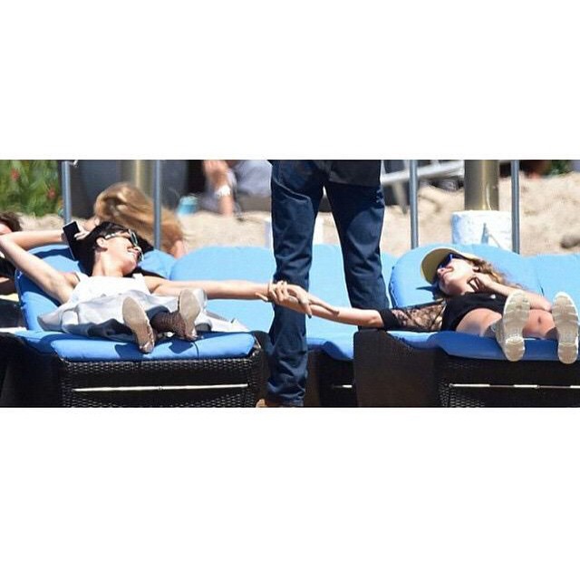 CaKe in Cannes! I missed you @caradelevingne...