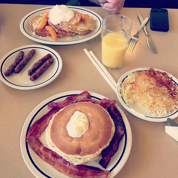 breakfast date with daddy...