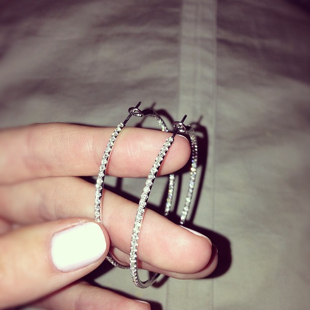 just got my early birthday present from Lam and KoKo!  I'm in love!! @khloekarda...