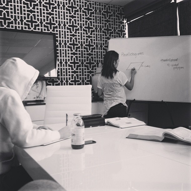 @kyliejenner learnin...