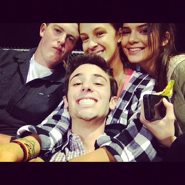hey these kids are cool #DG @dannyyyggg @hannahlogann...