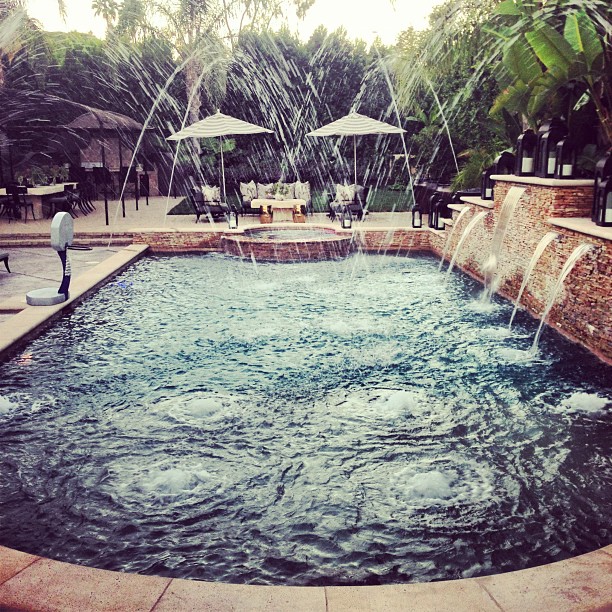 def a night for some pool action...