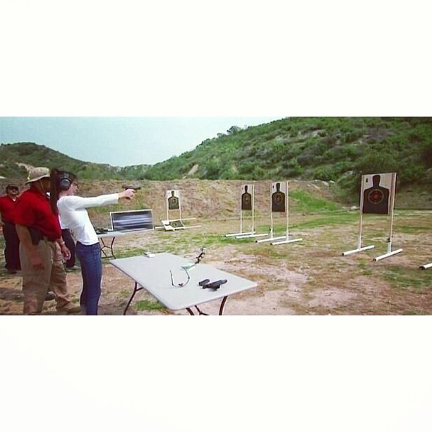 bang bang ...